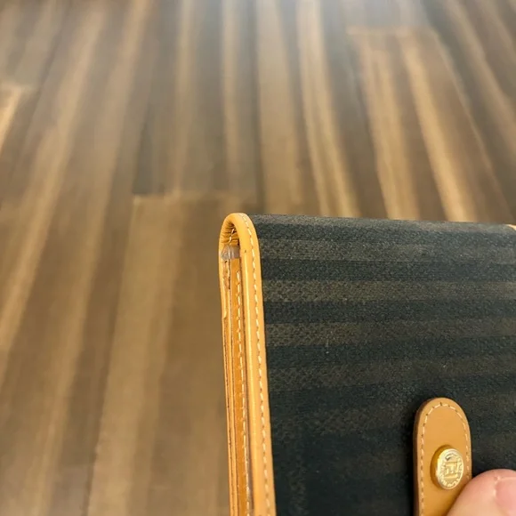 Vintage Fendi G-11749 Black & Tan Striped Photo Wallet Designer - Picture 11 of 11